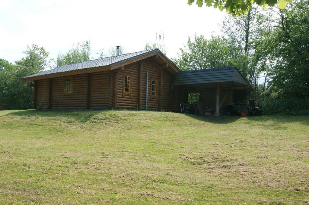 Photo 18