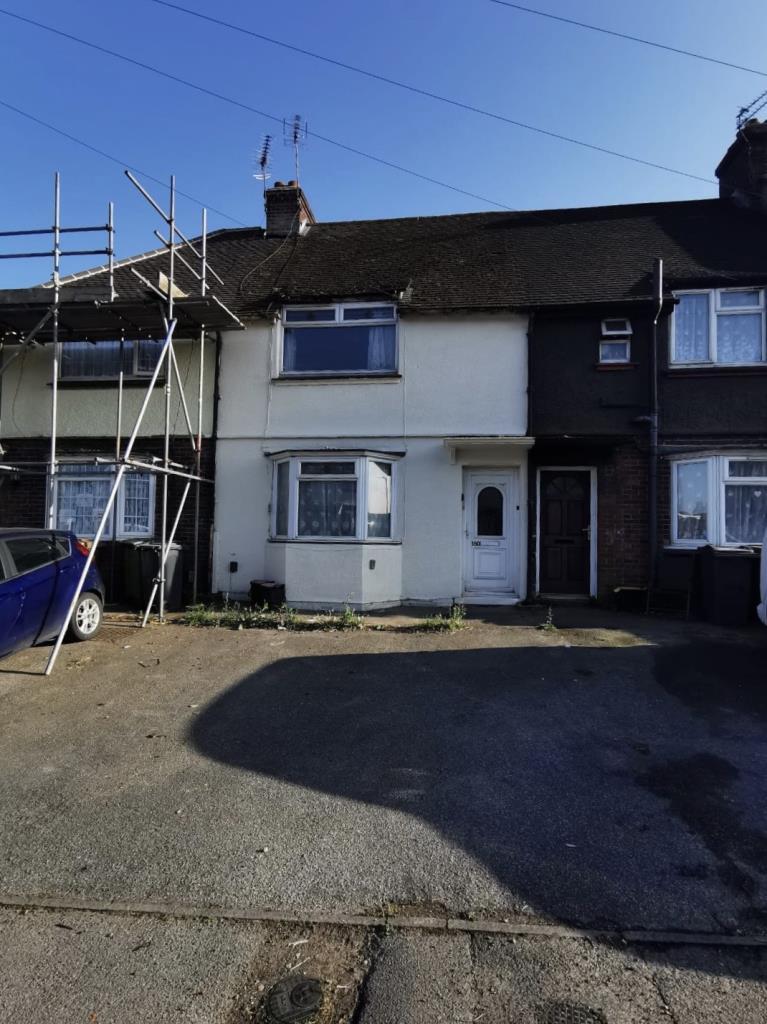 180 South Park Road, Maidstone, Kent 2 bed terraced house £160,000