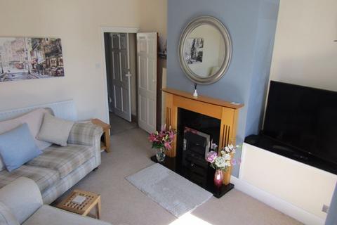 2 bedroom terraced house to rent, Fox Hill Road, Sheffield