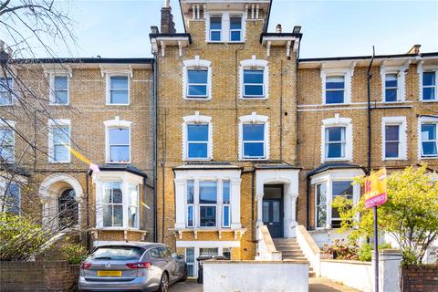 1 bedroom terraced house to rent, Amhurst Road, London, E8