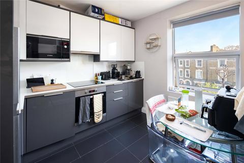 1 bedroom terraced house to rent, Amhurst Road, London, E8