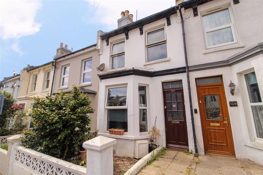 St Road, Hastings, East Sussex 2 bed terraced house for sale