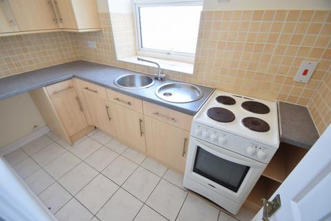 Studio to rent, Bournemouth