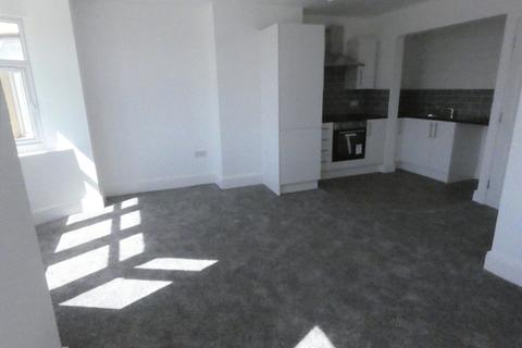 2 bedroom property to rent, Talbot Road Flat 2