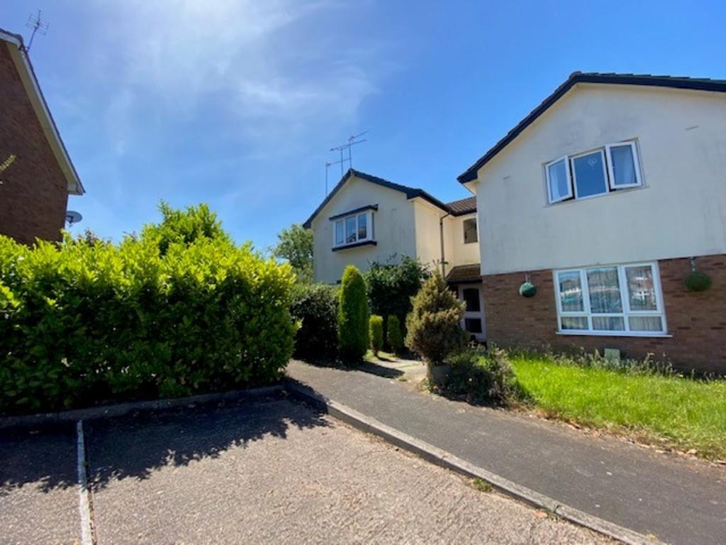 Tisdale Rise, Kenilworth Studio £675 pcm (£156 pw)