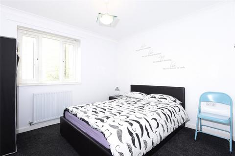 2 bedroom apartment to rent, East View Place, East Street, Reading, Berkshire, RG1