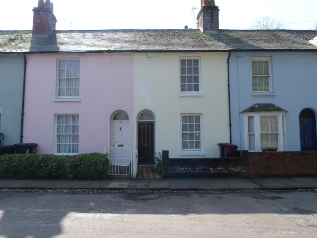 Franklin Place, Chichester 2 bed cottage £995 pcm (£230 pw)