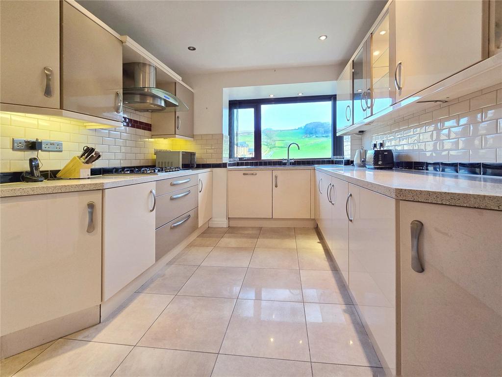Fitted Kitchen