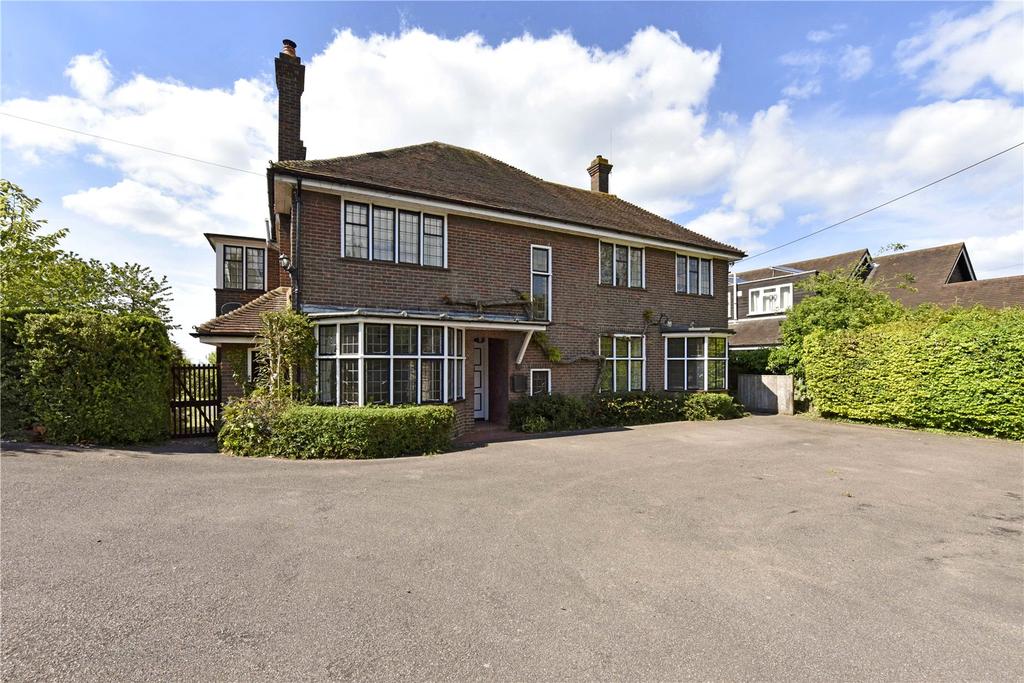 Ellesborough Road, Wendover, Aylesbury, Buckinghamshire, HP22 5 bed