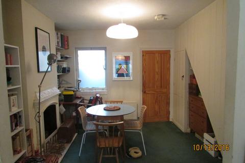 2 bedroom terraced house to rent, Barnet Street, Oxford
