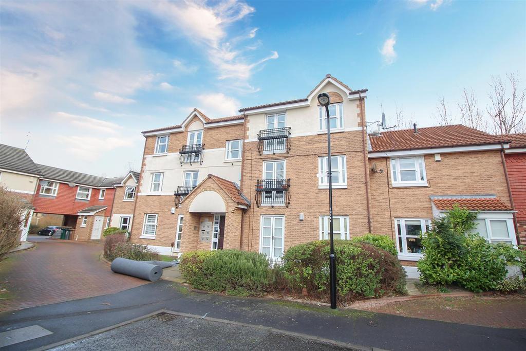 Birkdale, Whitley Bay 2 bed apartment £550 pcm (£127 pw)