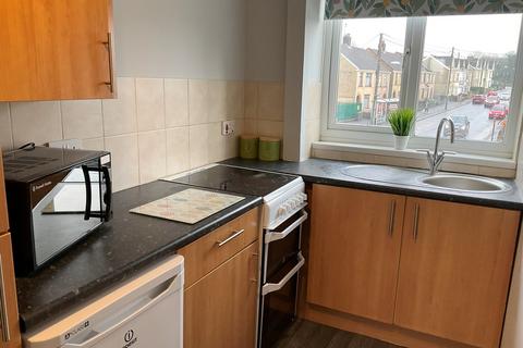 1 bedroom flat to rent, Bryn Road, Loughor, Swansea. SA4 6PG