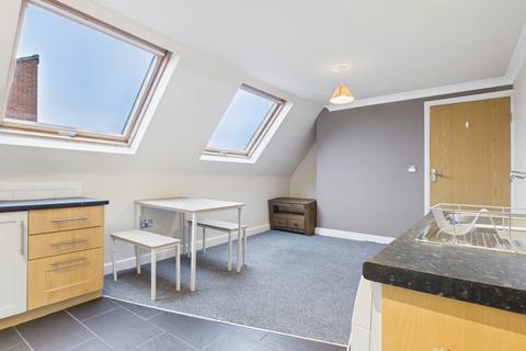 1 bedroom flat to rent, Dagger Lane, Hull, HU1