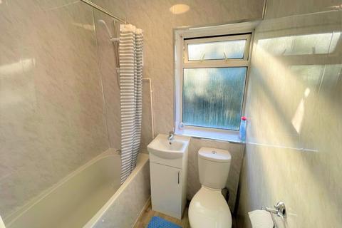 undefined, 81 Longley Avenue West, Shirecliffe