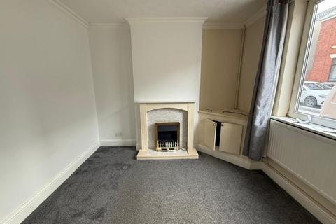 3 bedroom terraced house to rent, QUEEN STREET, SOUTH NORMANTON