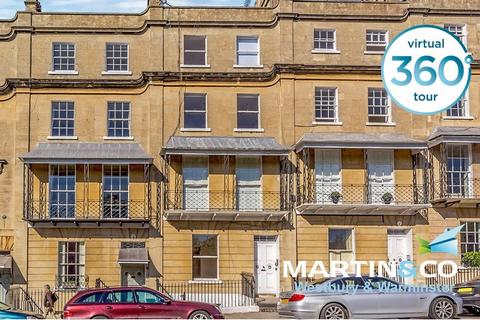 3 bedroom maisonette to rent, Raby Place, Bath