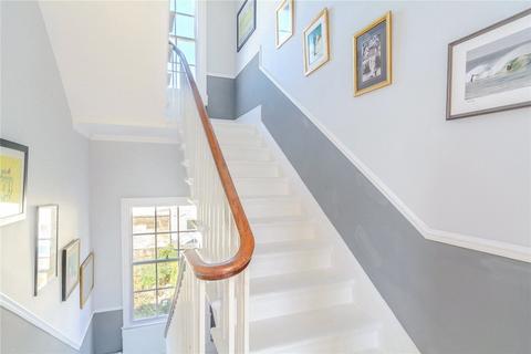 3 bedroom maisonette to rent, Raby Place, Bath