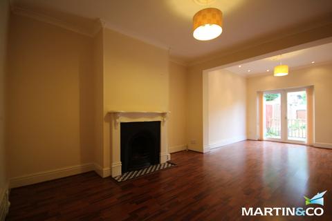 4 bedroom semi-detached house to rent, Fellows Lane, Harborne, B17