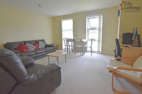 2 bedroom apartment to rent, Templars Court, Lenton