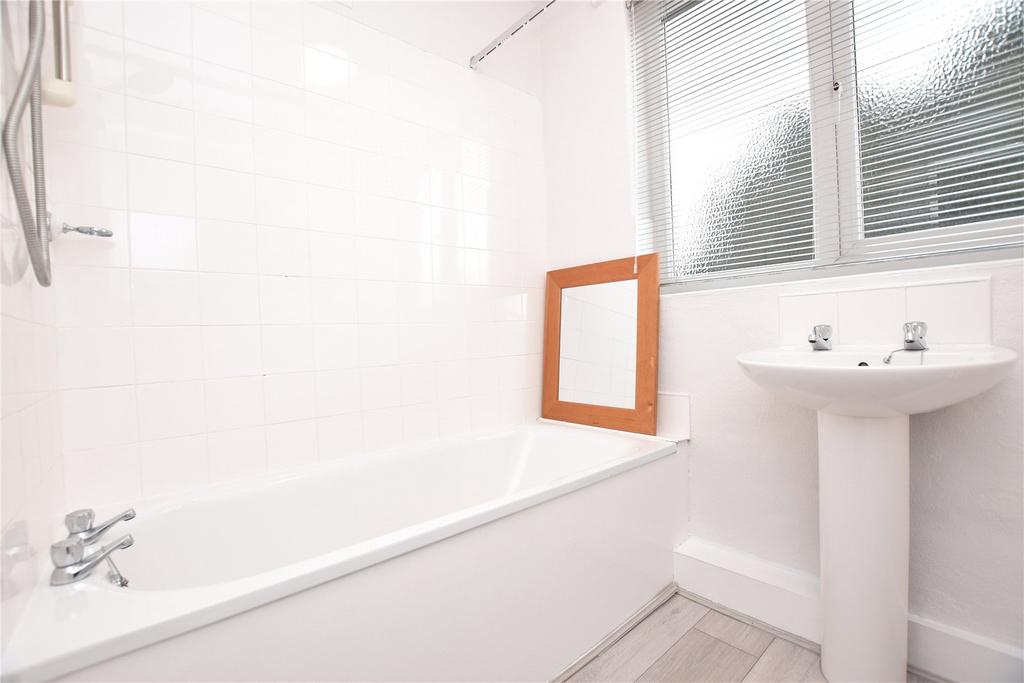 Apartment in West Yorkshire - More
