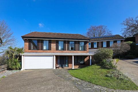 4 bedroom detached house to rent, Rectory Orchard, SW19