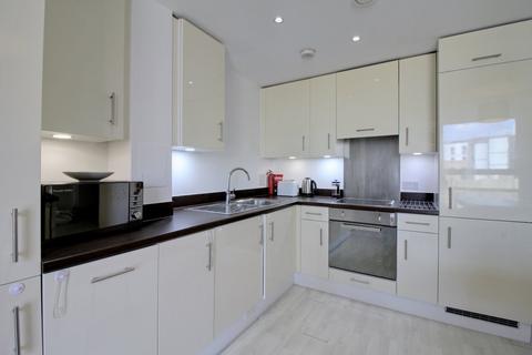 3 bedroom apartment to rent, 1 Lambs Passage, London EC1Y