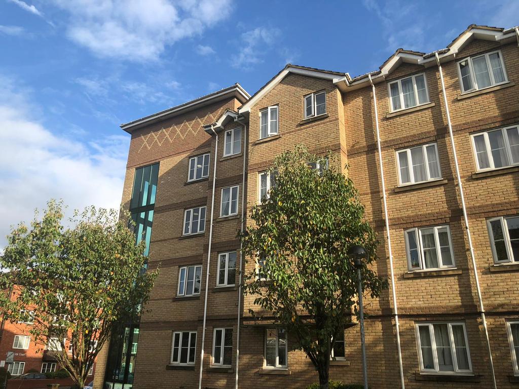 London, HA1 2 bed flat £1,425 pcm (£329 pw)