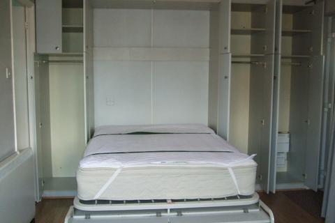 Studio to rent, Burgess Field, Chelmsford CM2