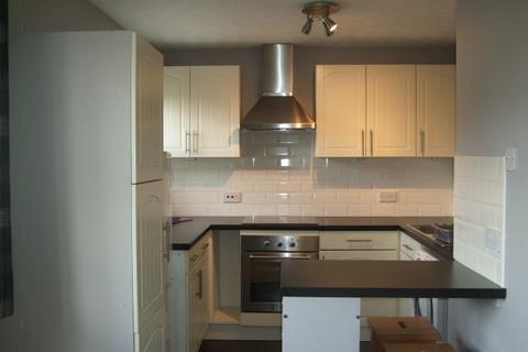 Studio to rent, Burgess Field, Chelmsford CM2