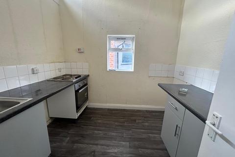 1 bedroom flat to rent, HAWTHORNE AVENUE, SHIREBROOK, MANSFIELD