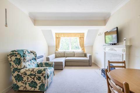 1 bedroom flat for sale - Beechwood Gardens, Caterham