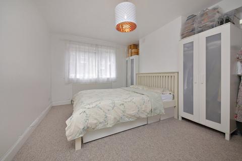 2 bedroom apartment to rent, Fermoy Road , Maida Vale W9