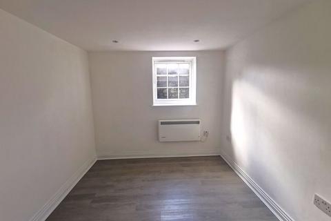 1 bedroom flat to rent, Copsham House, Broad Street, Chesham