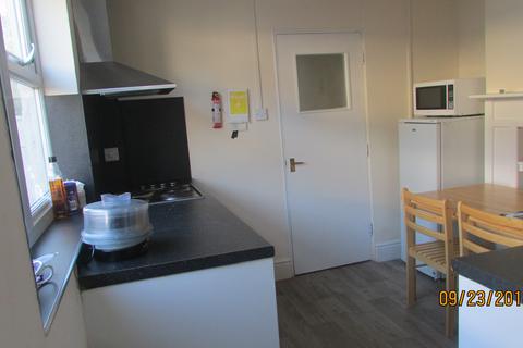 1 bedroom property to rent, Lake Street Room 7, Oxford