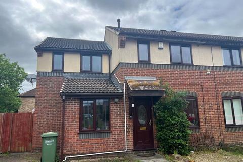 4 bedroom end of terrace house to rent, Ormonds Close, Bristol