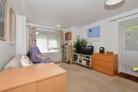 1 bedroom ground floor flat for sale - Pelham Way, Bookham, Leatherhead, Surrey