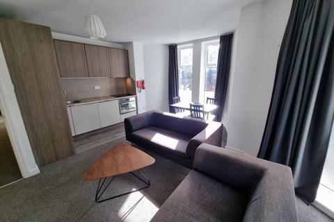 3 bedroom flat to rent, Anson Road, M14 5BZ