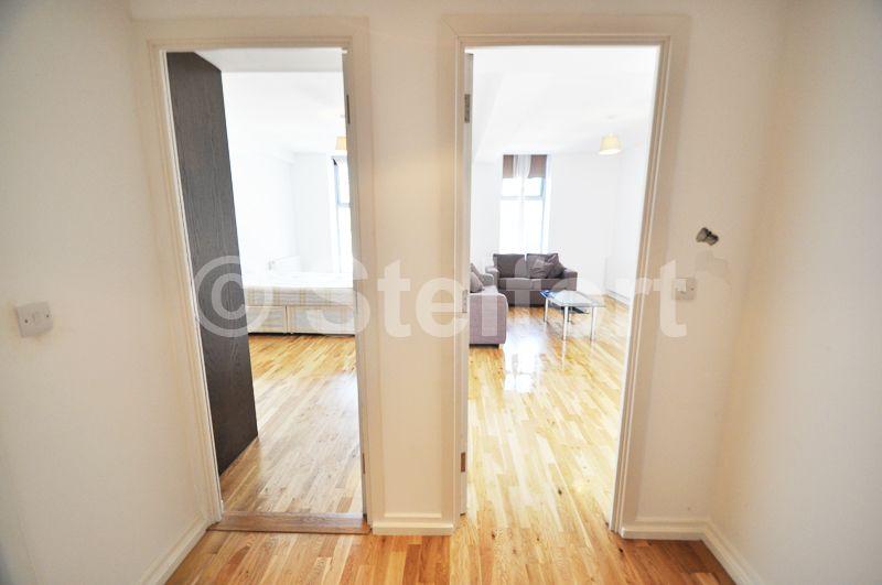 Apartment in London - View 5