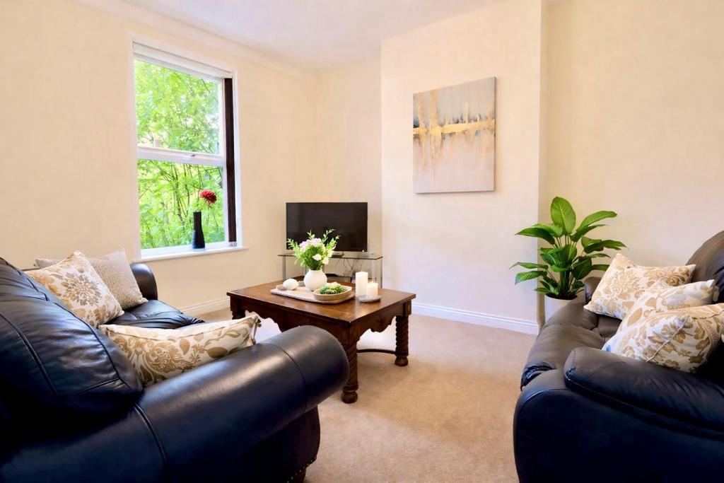 House in Sheffield - View 2