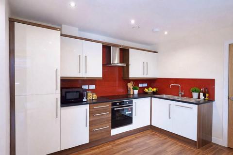 2 bedroom apartment to rent, Devonshire Point