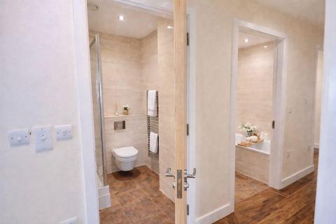 3 bedroom apartment to rent, Apt 16 Devonshire Point