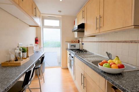 2 bedroom flat to rent, 6 Montgomery Place, 33 Mongtomery Terrace Road