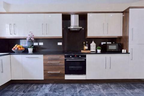 6 bedroom terraced house to rent, Wilkinson Street