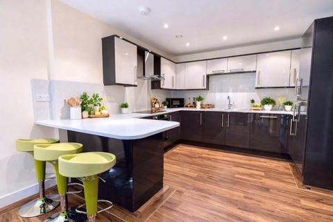3 bedroom apartment to rent, 2 Ecco