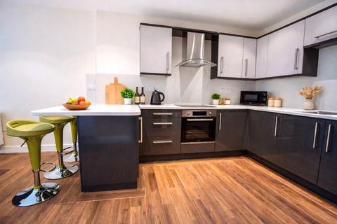 3 bedroom apartment to rent, 2 Ecco