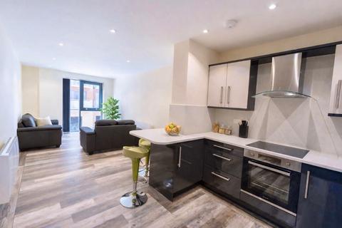 3 bedroom apartment to rent, 4 Ecco