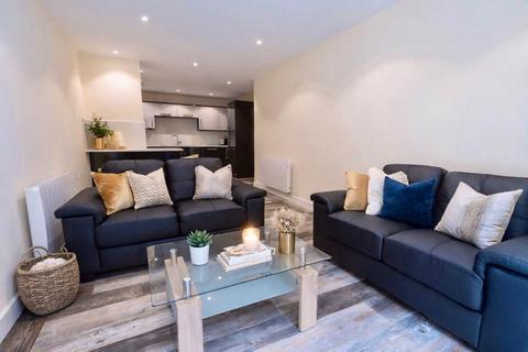 3 bedroom apartment to rent, 4 Ecco