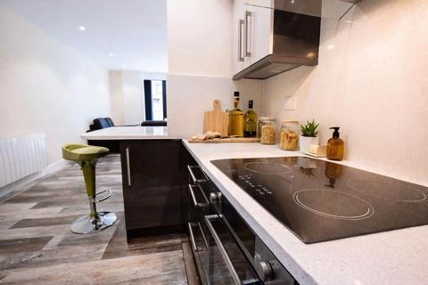 3 bedroom apartment to rent, 4 Ecco