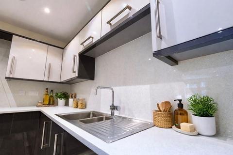 3 bedroom apartment to rent, 4 Ecco