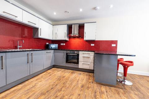 2 bedroom apartment to rent, 35 Ecco